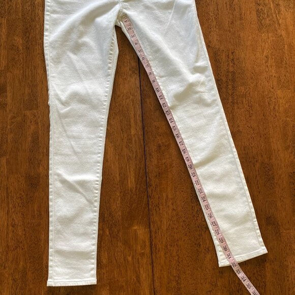 Levi's 711 Skinny White Mid Rise Jeans Sz 30/32 NWT - Picture 7 of 14